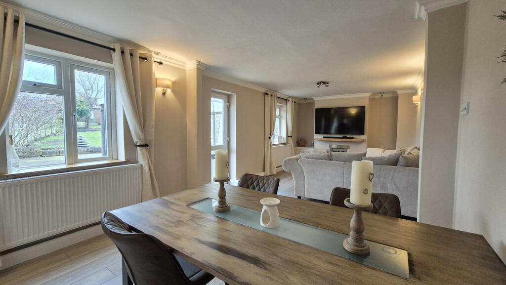 Lounge/Diner