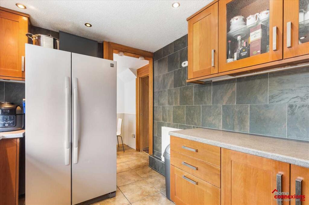 Kitchen (2)