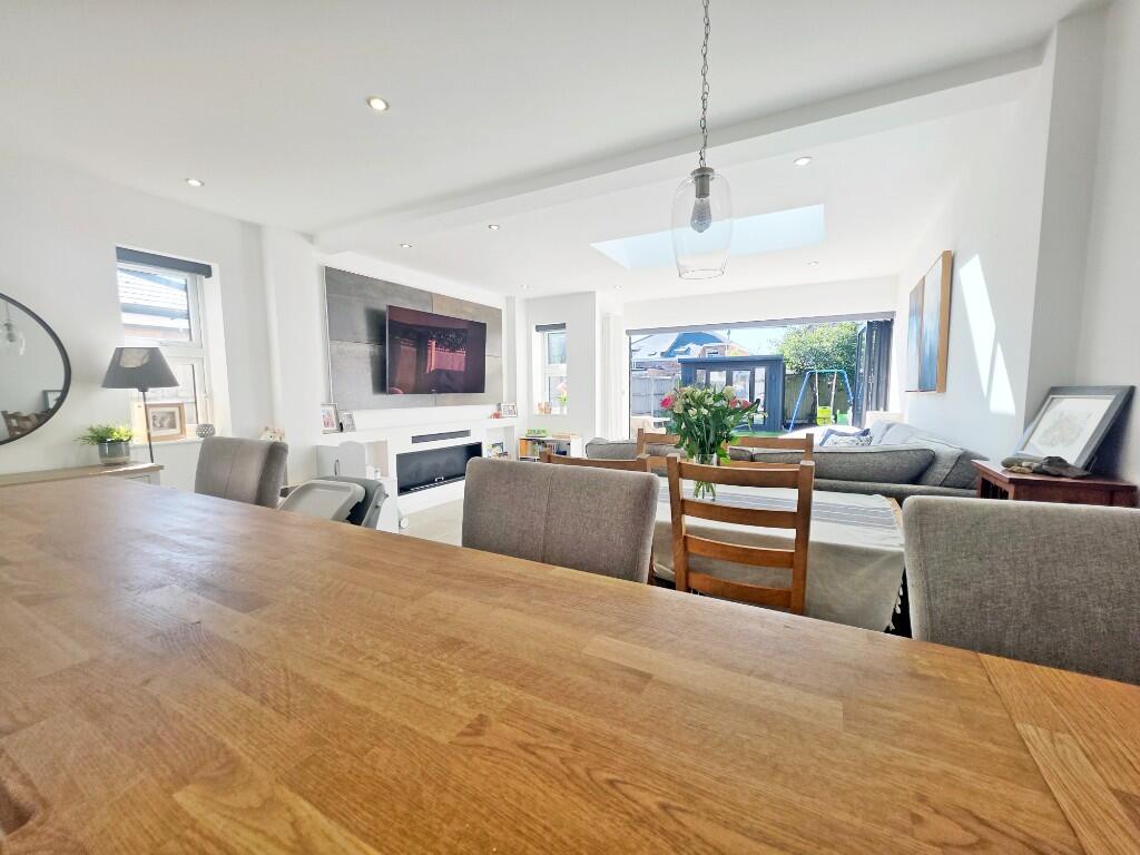 Family Breakfast Bar