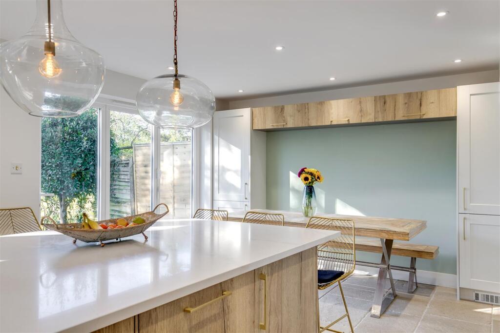 Wilbury Road 129-11.jpg