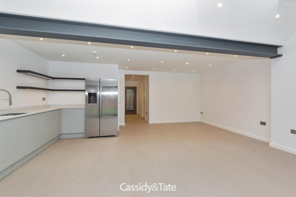 26 Gladeside_5.jpg