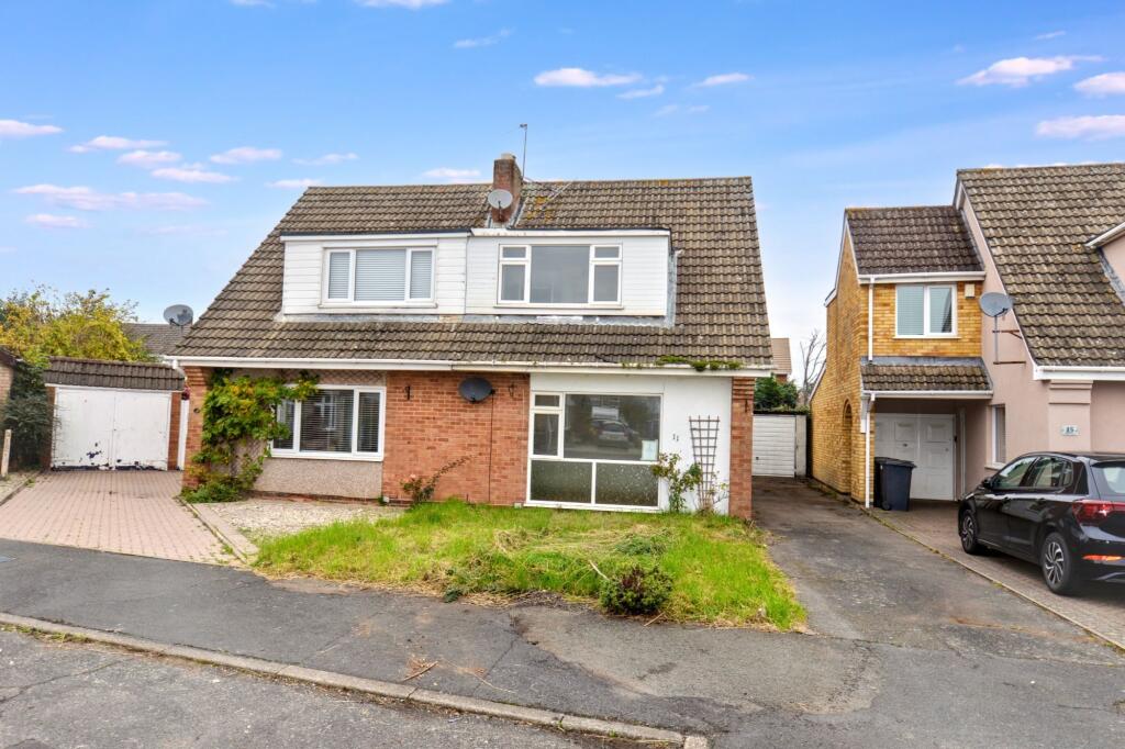 11 Thames Close, Bulkington, Bedworth, Nuneaton And Bedworth, Warwickshire, CV12 9QF
