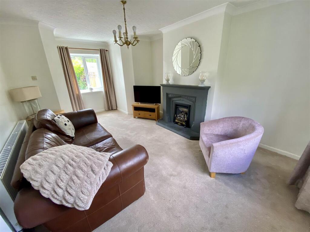 28 Granny Lane - 6.jpeg