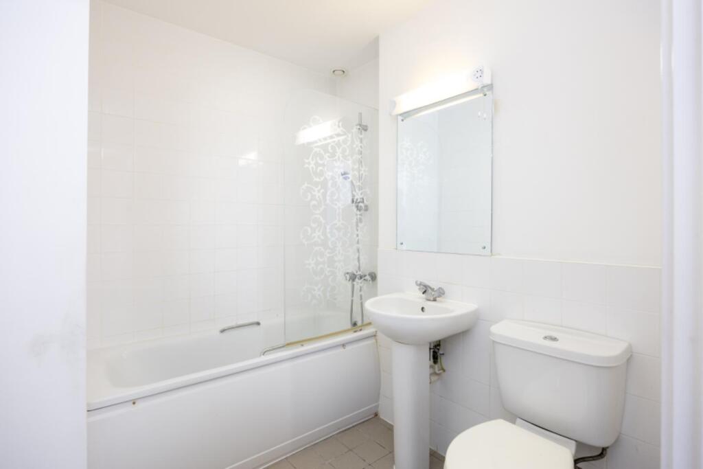 Bromyard House F112 (03 of 10).jpg