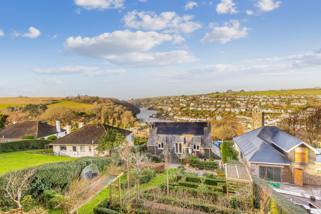 A05 - Noss Mayo, Stoke Road, Westonhay - 251210