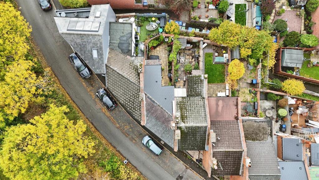 3bd323cf-2-4DC3-9CA0-4CC9A8258123-8331-00000638F85