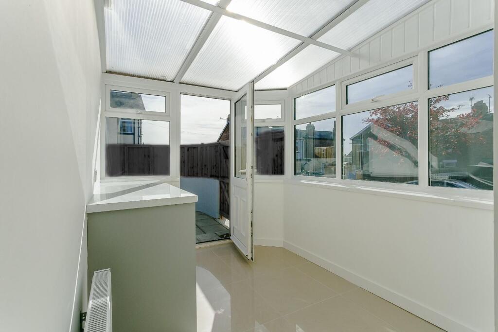 Conservatory 2.jpg