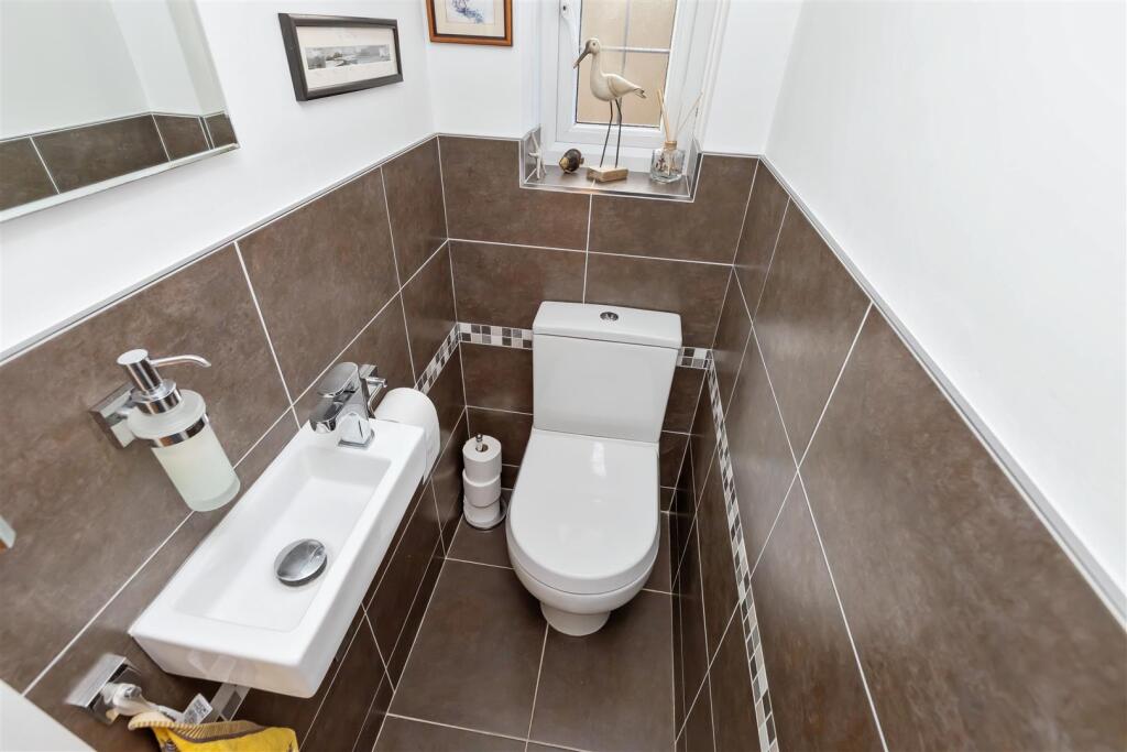 Half Moon Lane_20.jpg