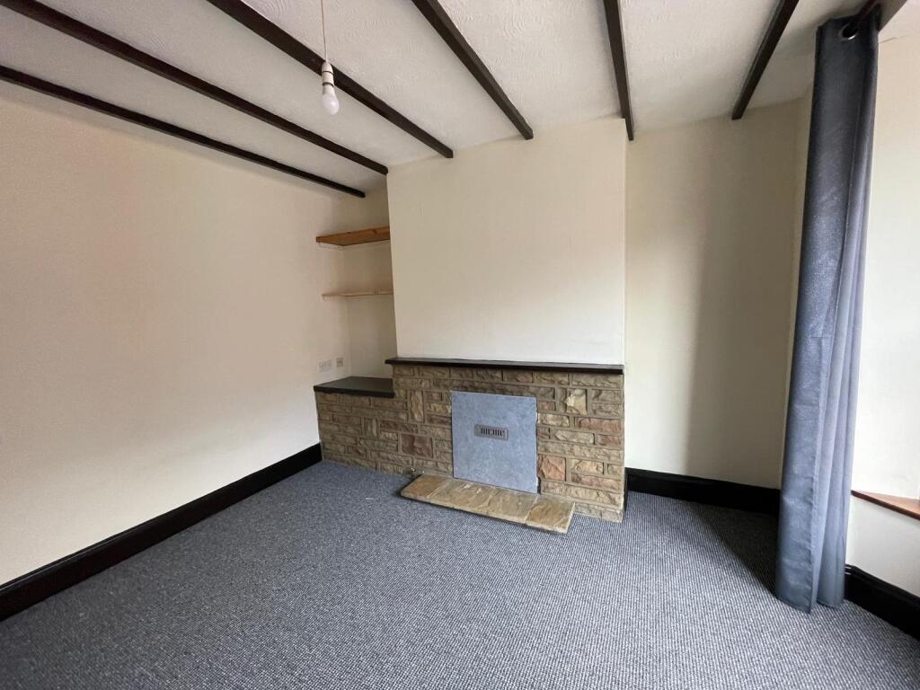 Living room 3