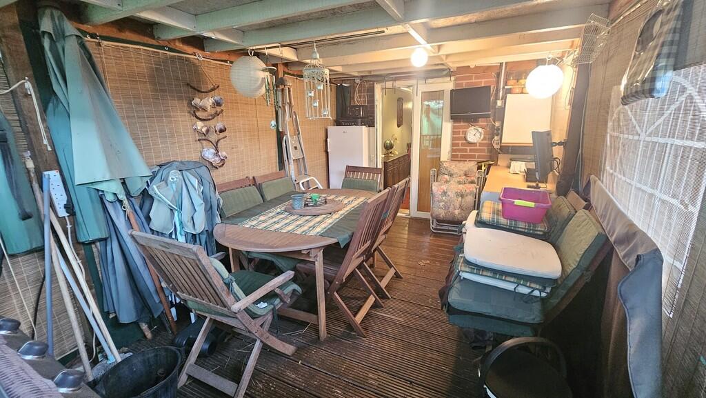 IMG-20250718-WA00...