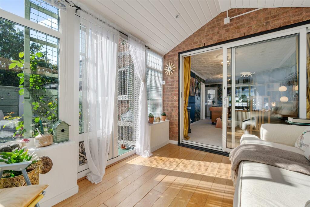 Conservatory (2).jpg