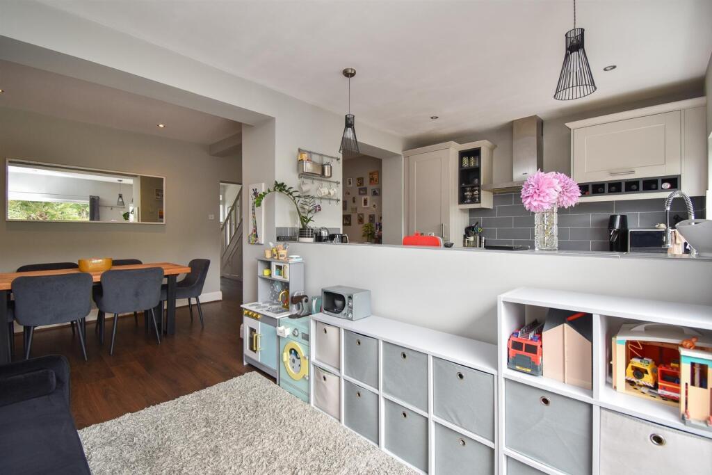 Kitchen diner