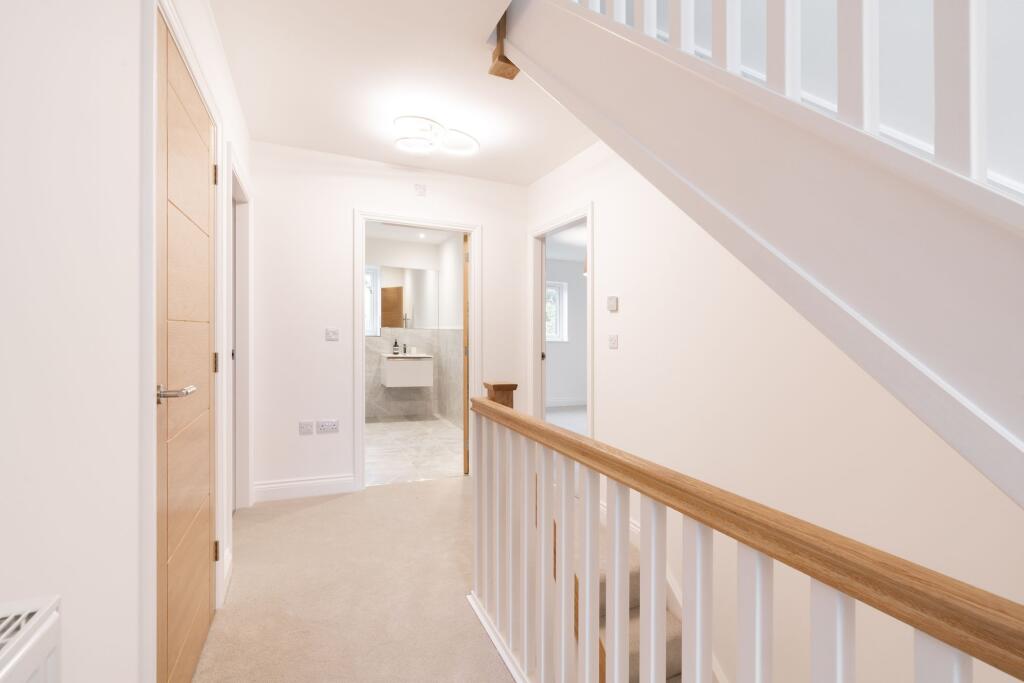 The Redburn | Showroom Landing