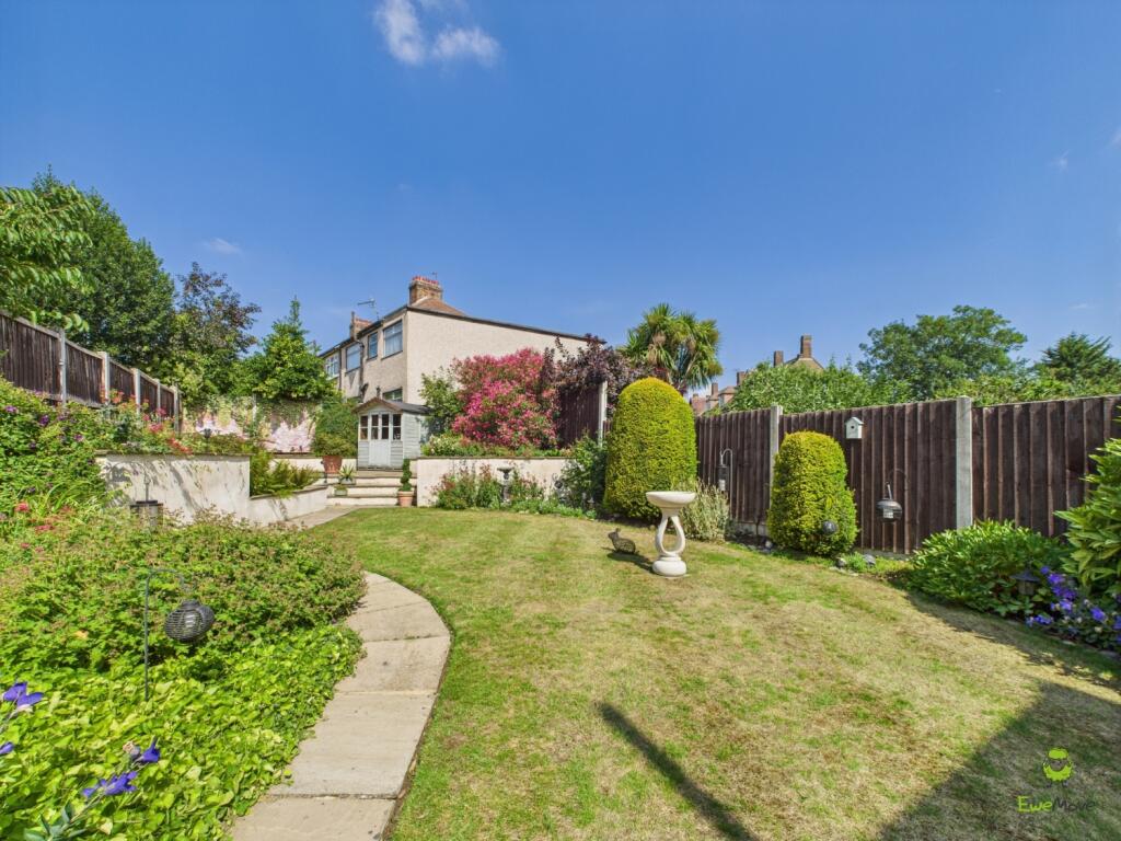 Presented By Clinton Crawford of Ewemove Bexley An