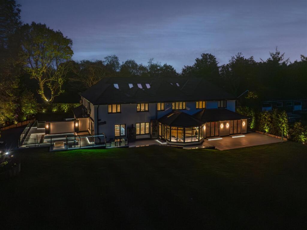 Field House_Twilight-33.jpg