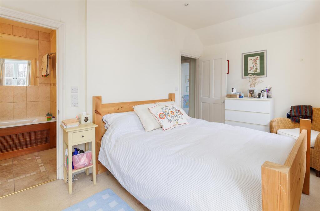 Bedroom 1-2