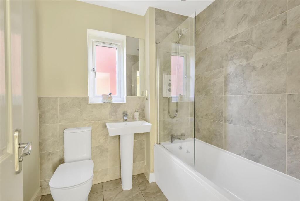 HOUSE BATHROOM