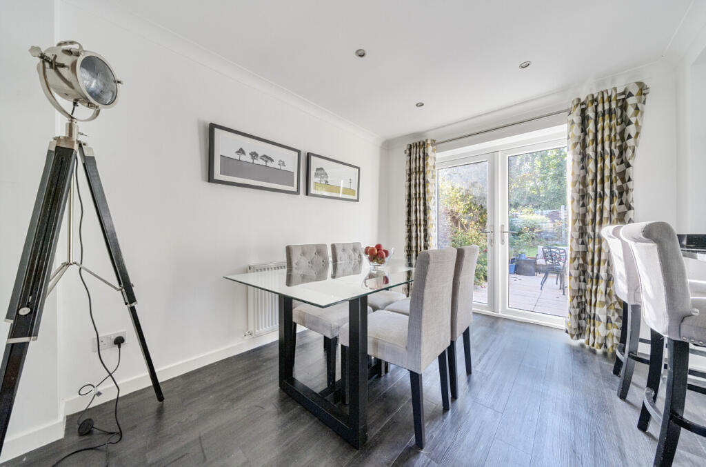 -68da55da4537f-l-1358967-10-68d97614864d0