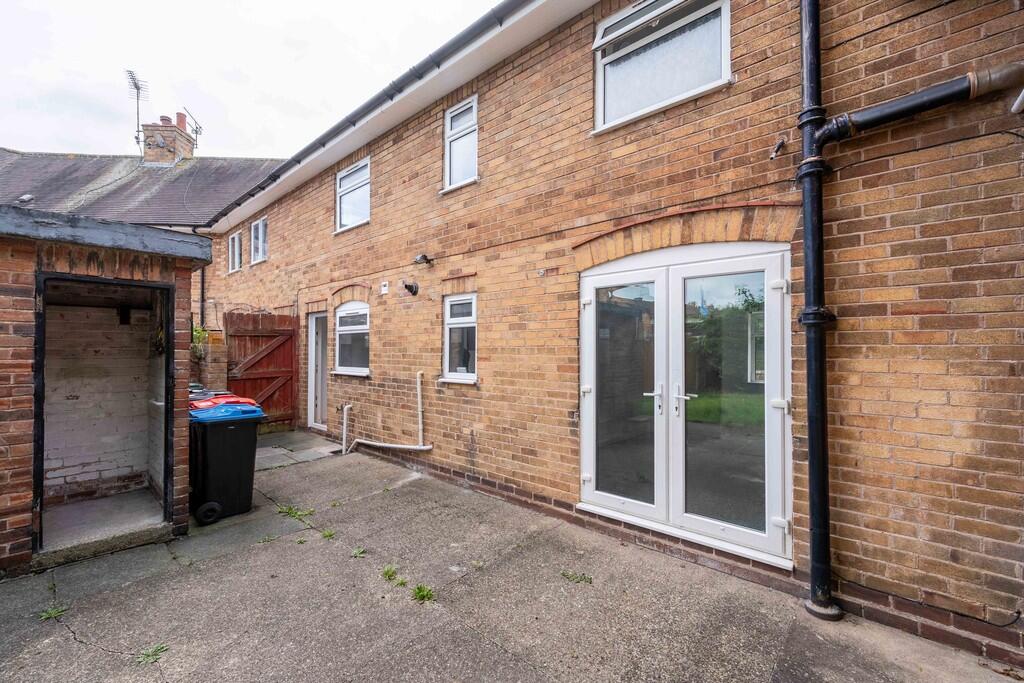 4 Carlisle Road, ...