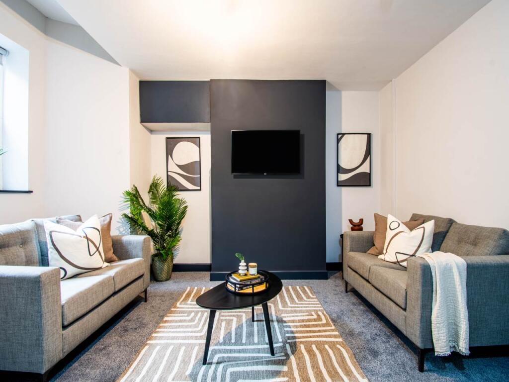 113 Cemetery RD LR (