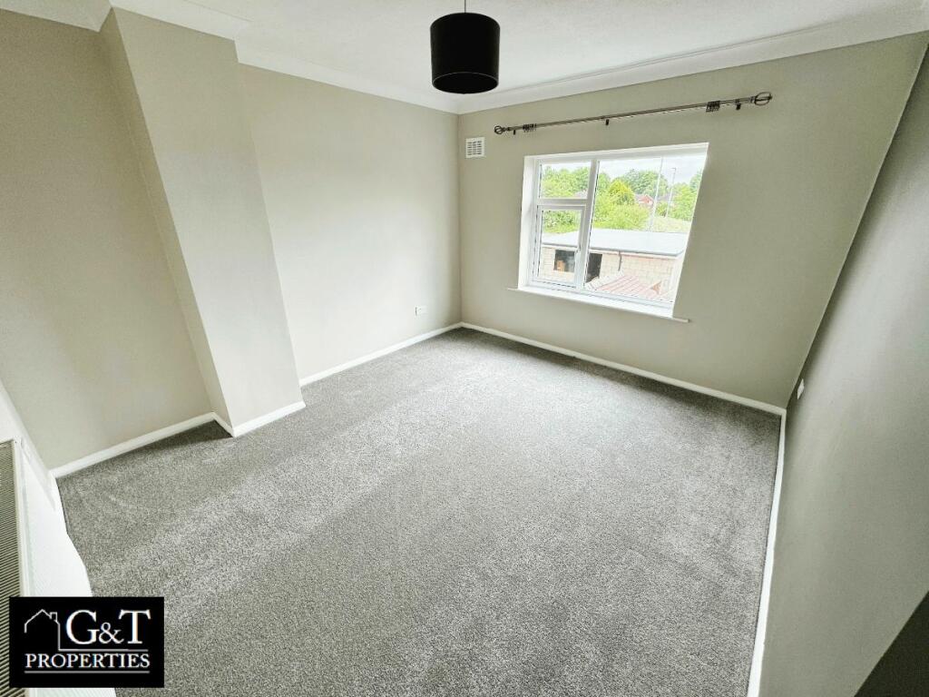 2nd Bedroom