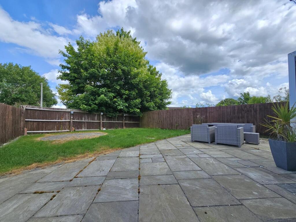 Garden 2.jpg