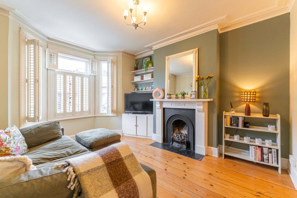 Sitting Room To Fire