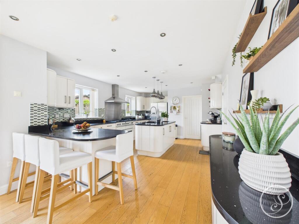 Kitchen/Diner/Family Room