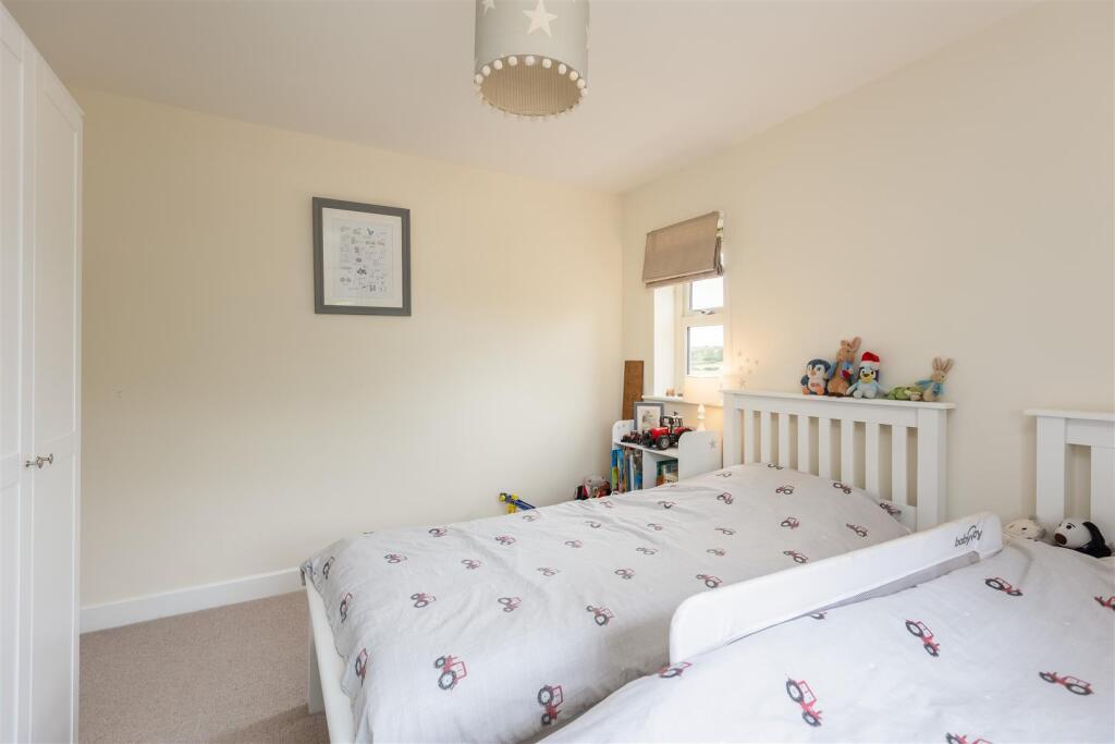 Pasture Cottages 2 Bedroom 2-3.jpg