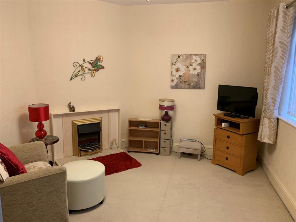 Front Lounge