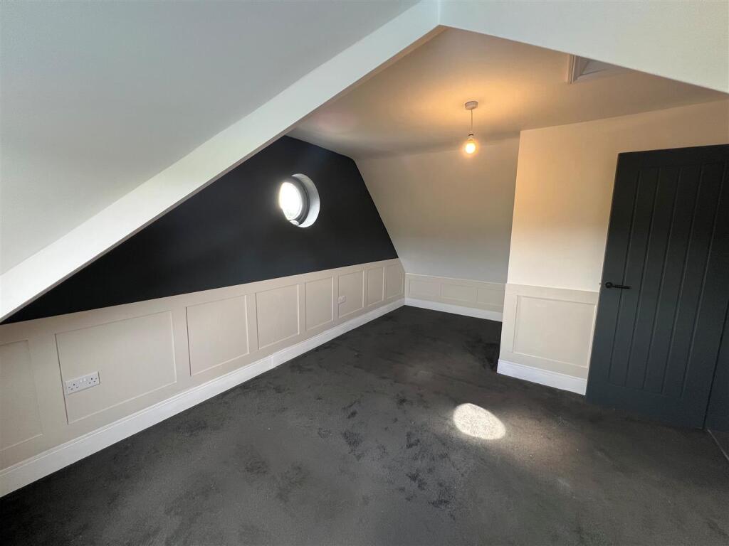 Titch Cottage 12.jpg