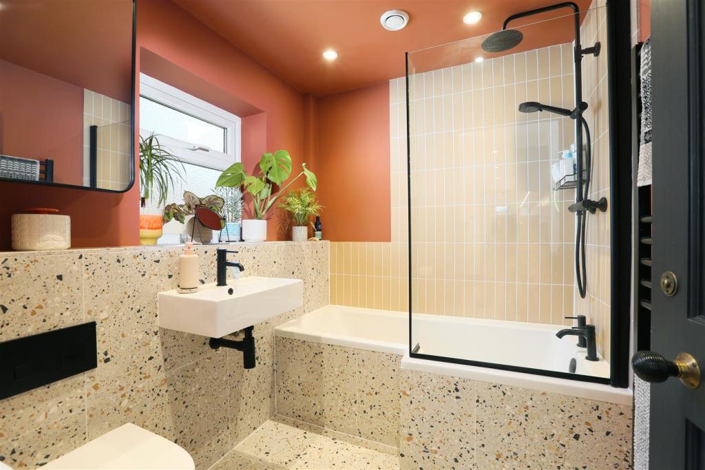 41 Hopps Road 11 a.JPG