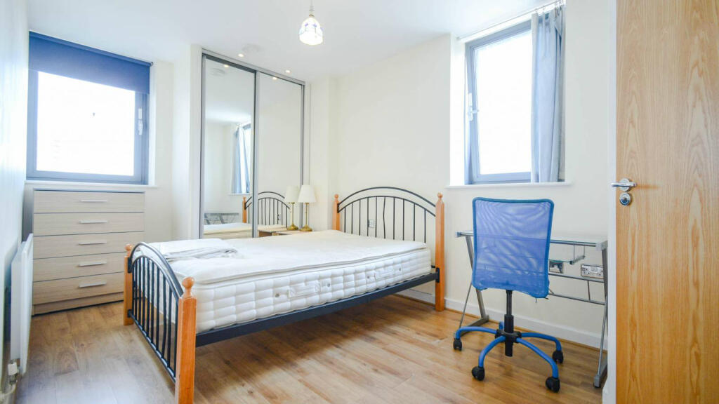 40766f13bc6faccfb5bbf664145b307b3aba12a73ab9bf189da1e96e_meitu_1