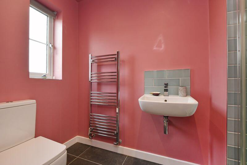Bedroom 2 Ensuite 