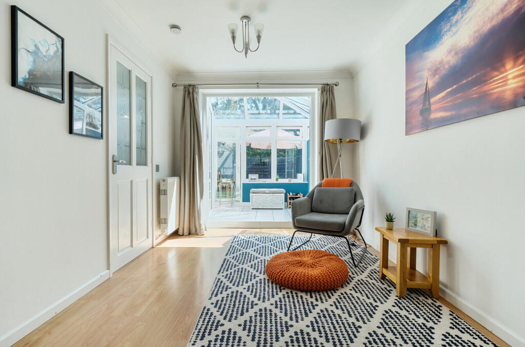 1336877-11-689b48...