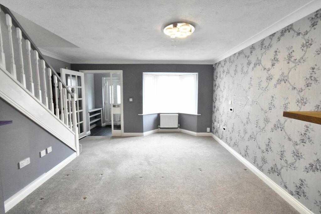 Living Area/Dining Room