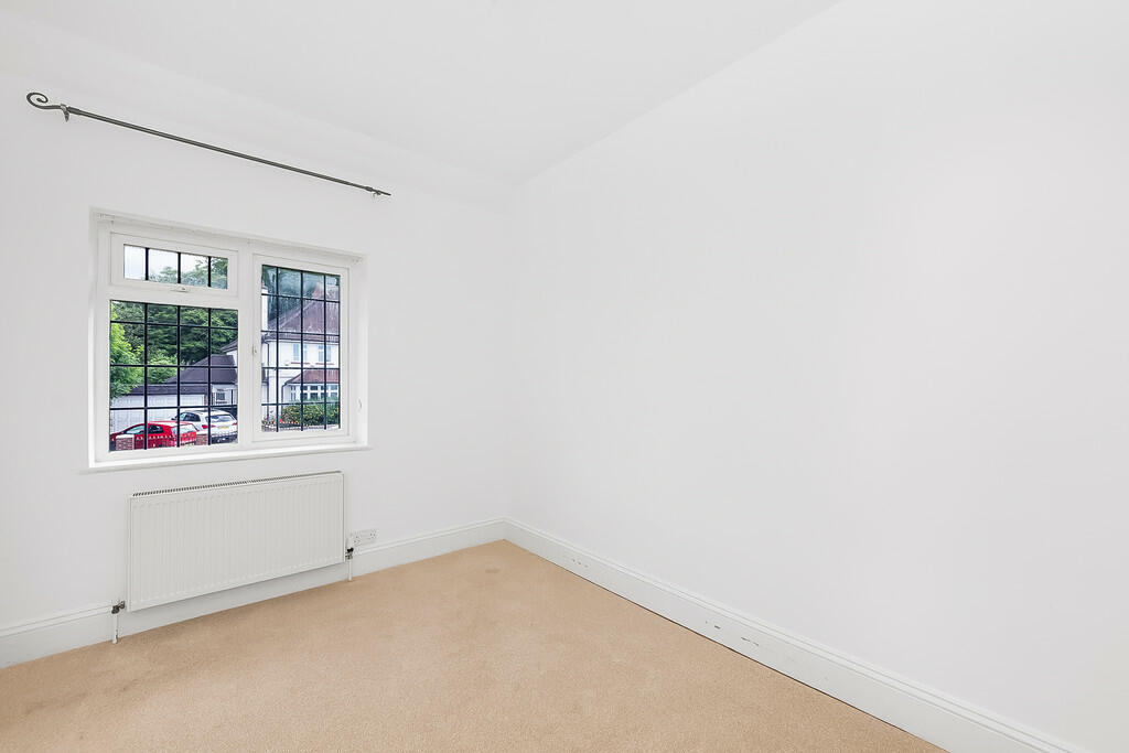 1S4A8302-please-e...