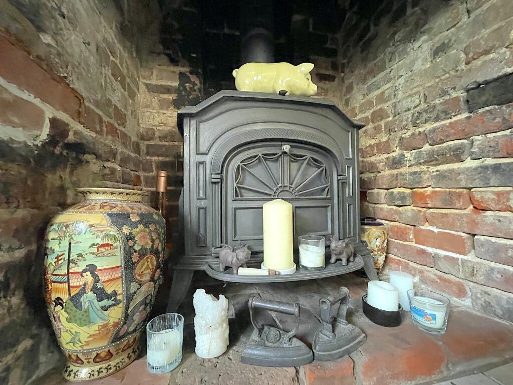 Fire Place (1)