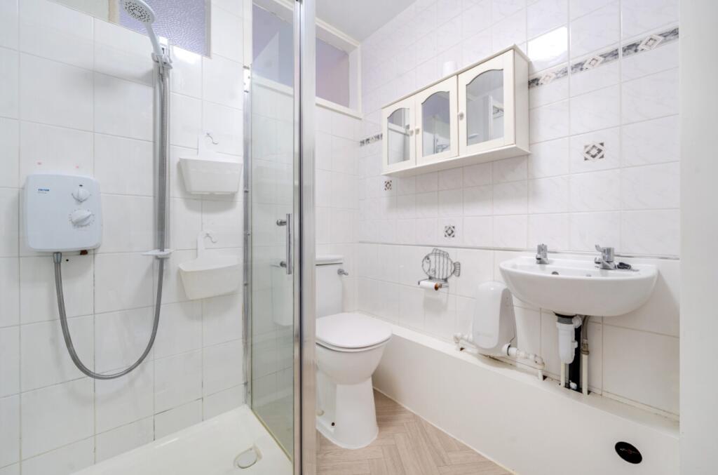 1355137-4-68c7e9791fc1d