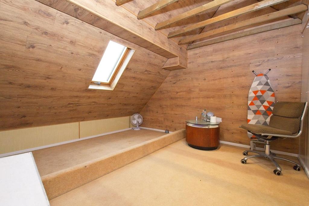 Loft Room