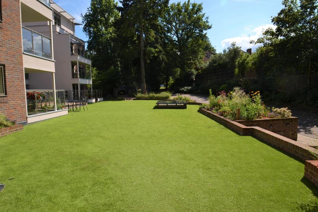 Communal Gardens 1.jpg