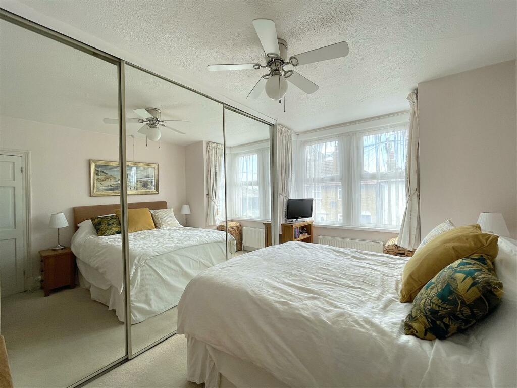Bedroom One (3).jpeg