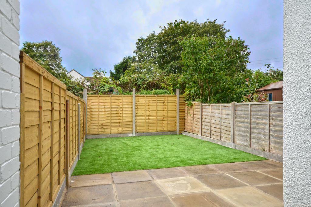 garden 1.jpg