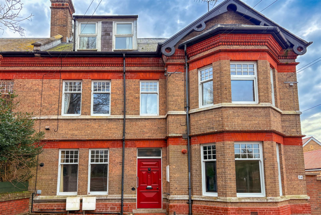 1 - Main Image PoW exterior.png