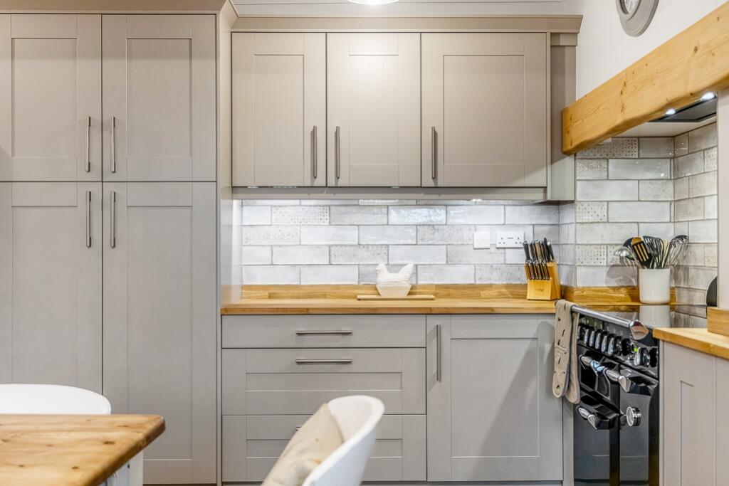 23 Church Road (Old Leake)-21