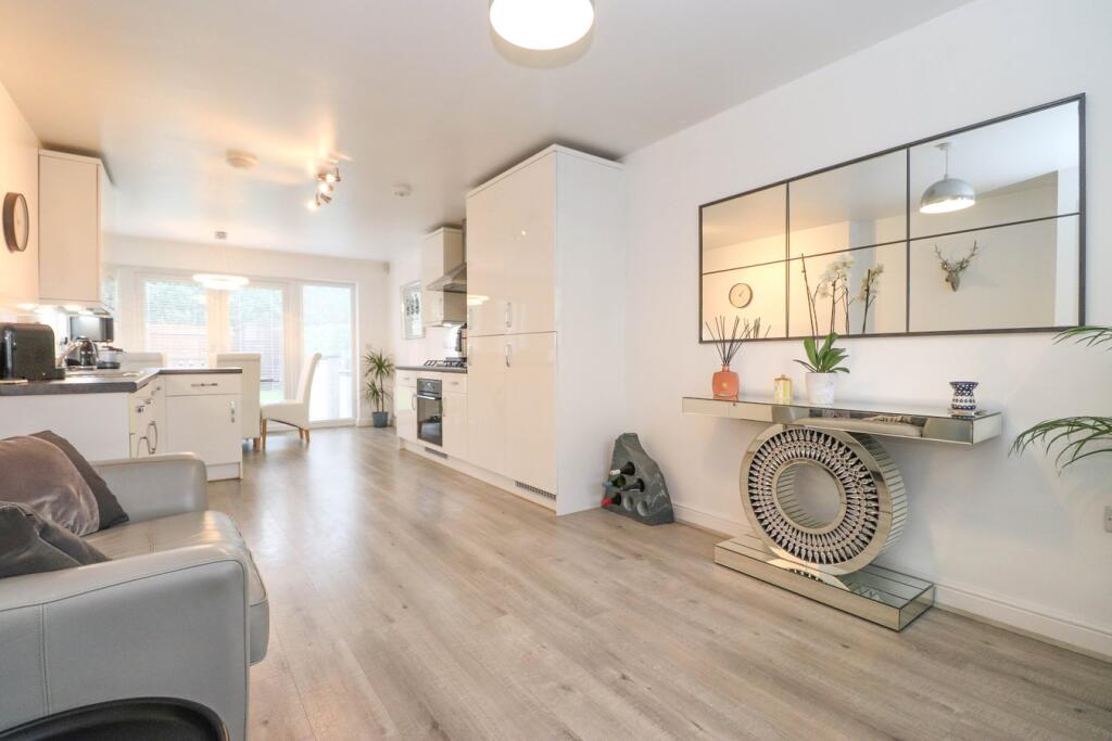 Open Plan Dining Kitchen