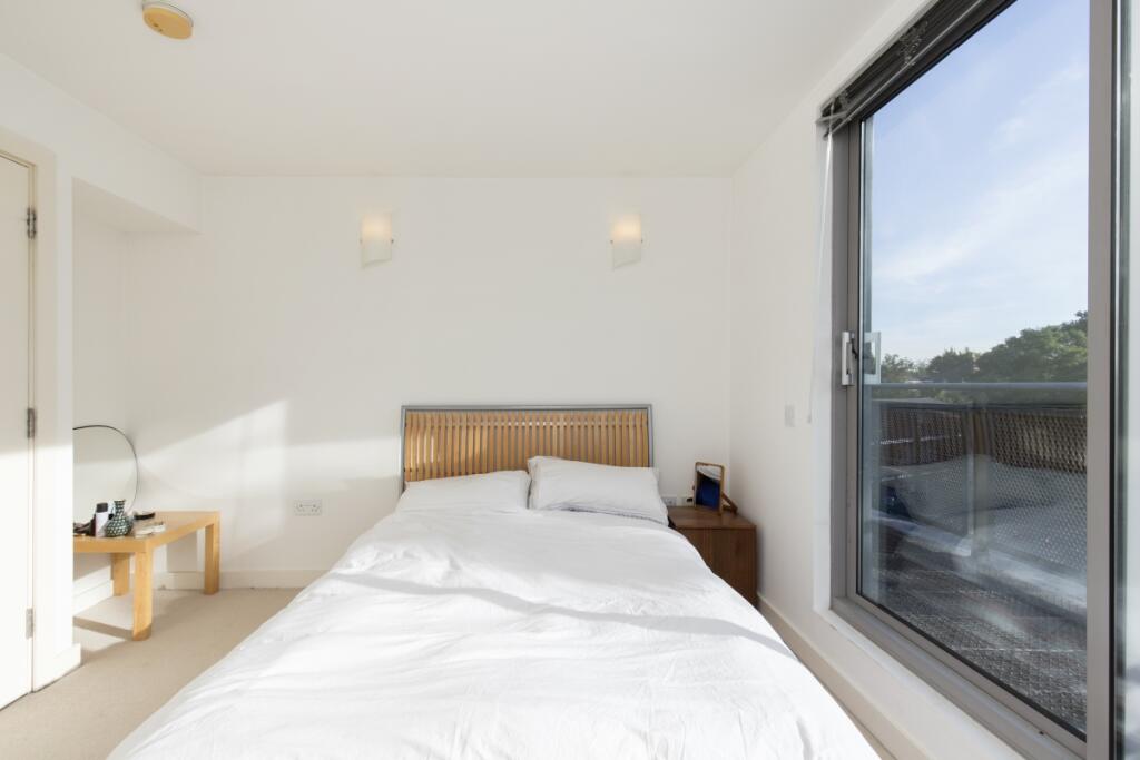 Red Square, 3 Pia...