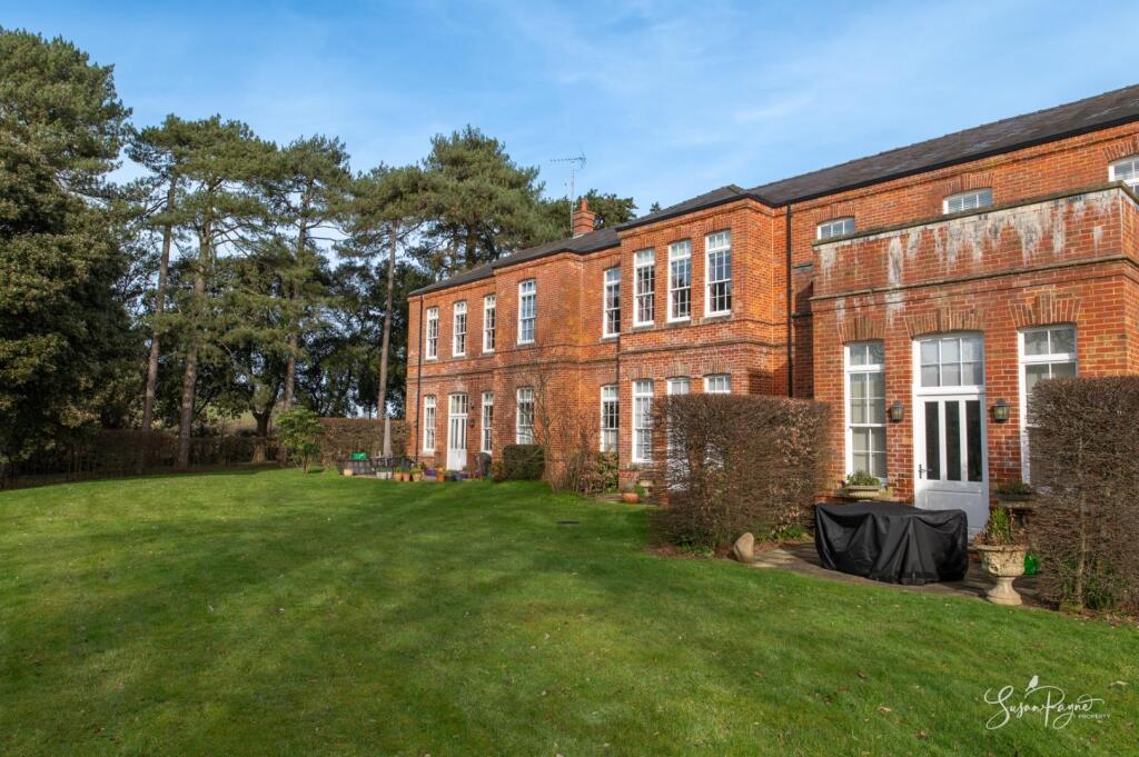 Welcome to 9 Wordsworth Mansions