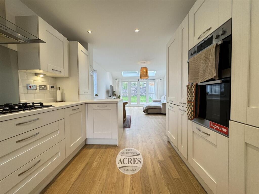 IMG_3973 (Large).jpg