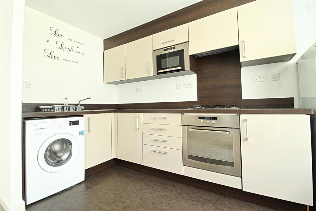 KitchenArea.jpg